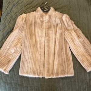 Elegant Cream Mink Jacket